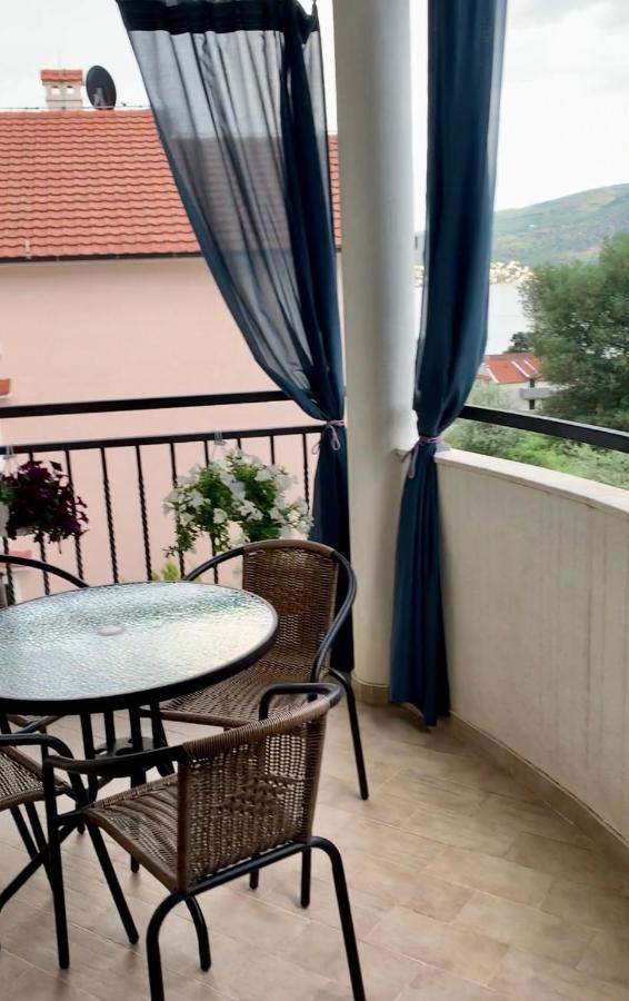 Lastochka.Mne Apartments Baošići エクステリア 写真