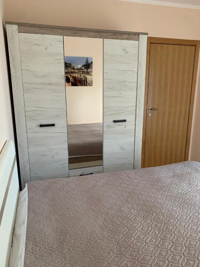 Lastochka.Mne Apartments Baošići エクステリア 写真
